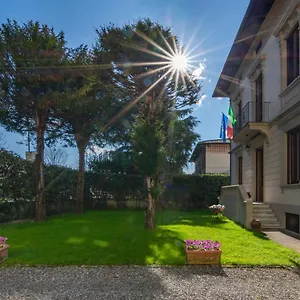 Alojamento de Acomodação e Pequeno-almoço Ricci, Lucca