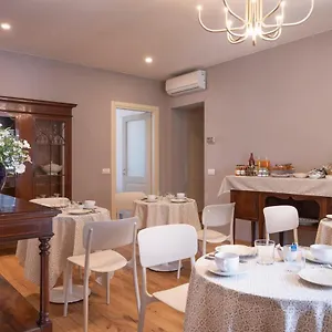  Bed & Breakfast In Lucus