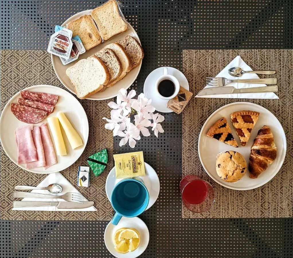 Bed and Breakfast Il Giardino dei Poeti Lucca Italia