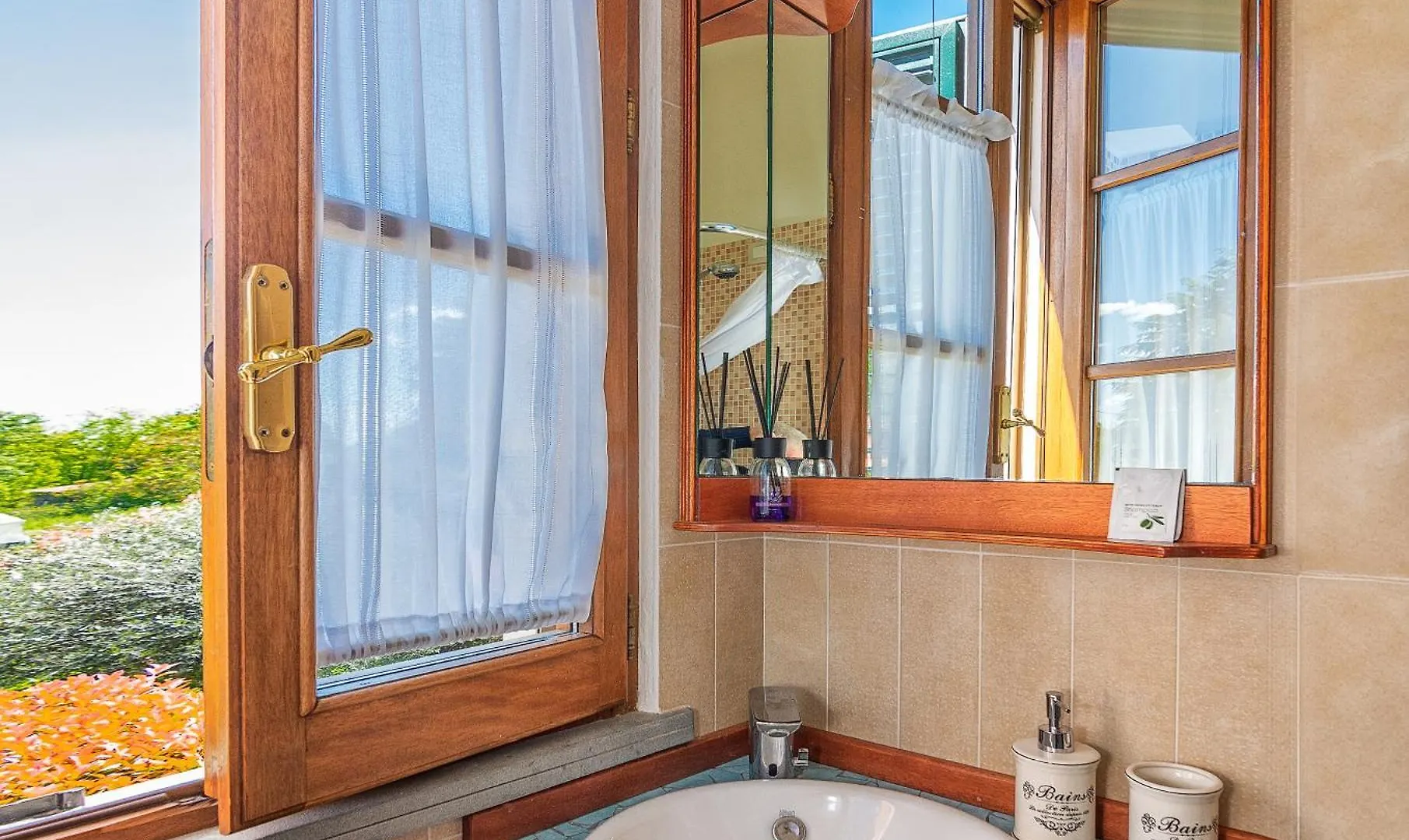 B&B Il Giardino Dei Poeti And Apartaments Lucca Italien